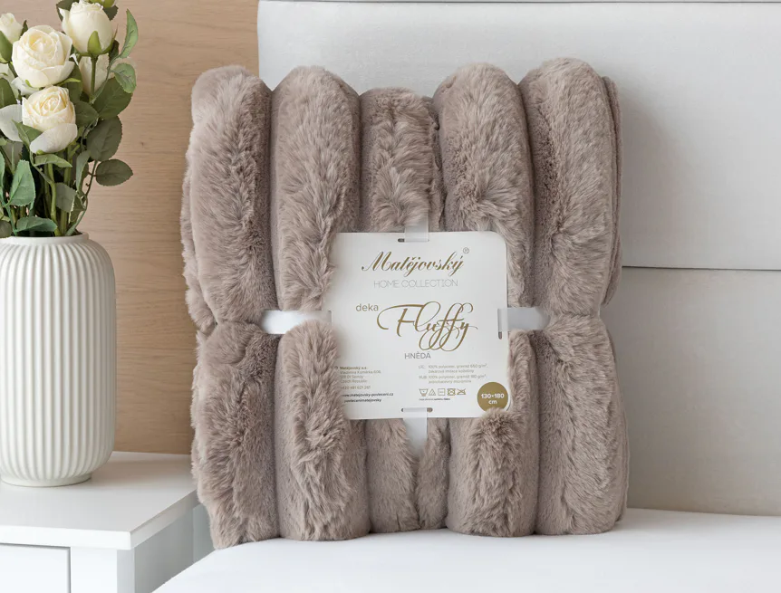 Deka Fluffy hnědá